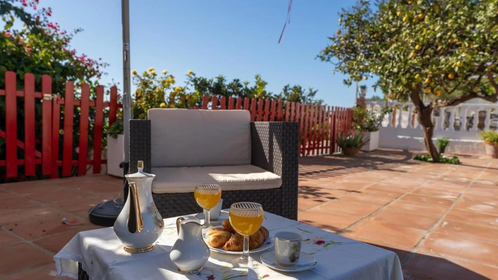 Ferienhaus Mit Privatpool Fuer 6 Personen Ca 90 Qm In Nerja, Andalusien Costa Del Sol Spain