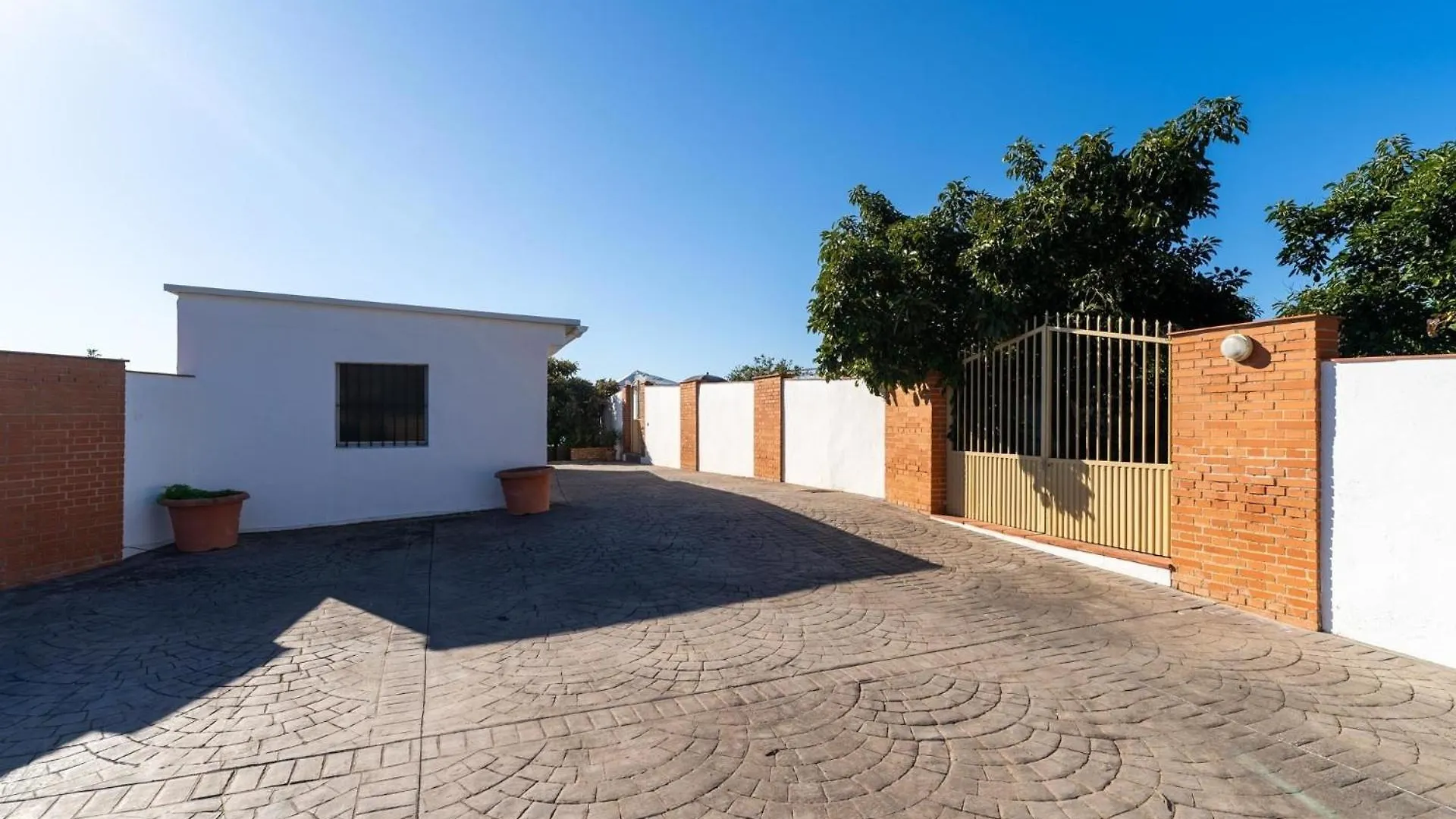 Ferienhaus Mit Privatpool Fuer 6 Personen Ca 90 Qm In Nerja, Andalusien Costa Del Sol